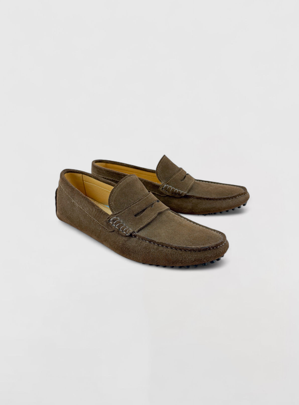 Ayrton Suede