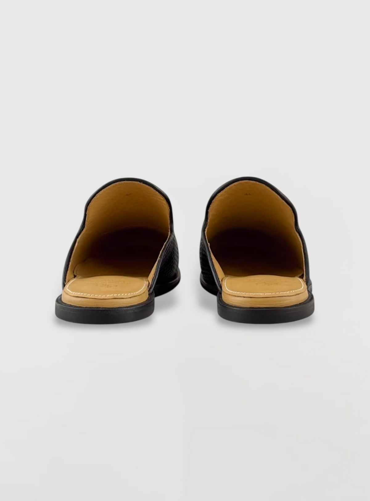 Neruda – Woven Leather Slide