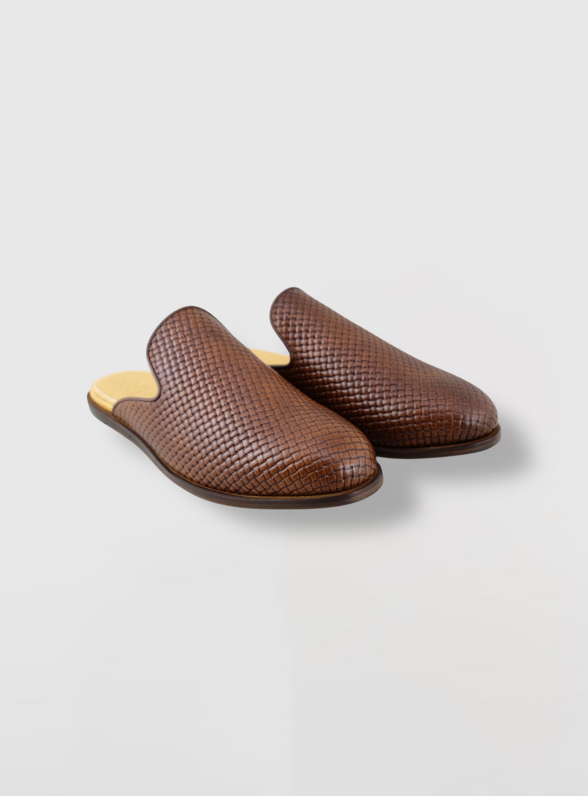 Neruda – Woven Leather Slide